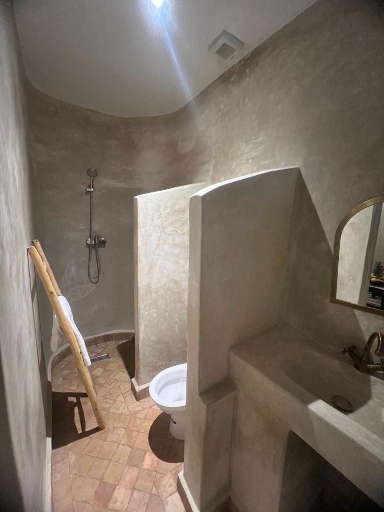 La Rose Des Sables Riad *